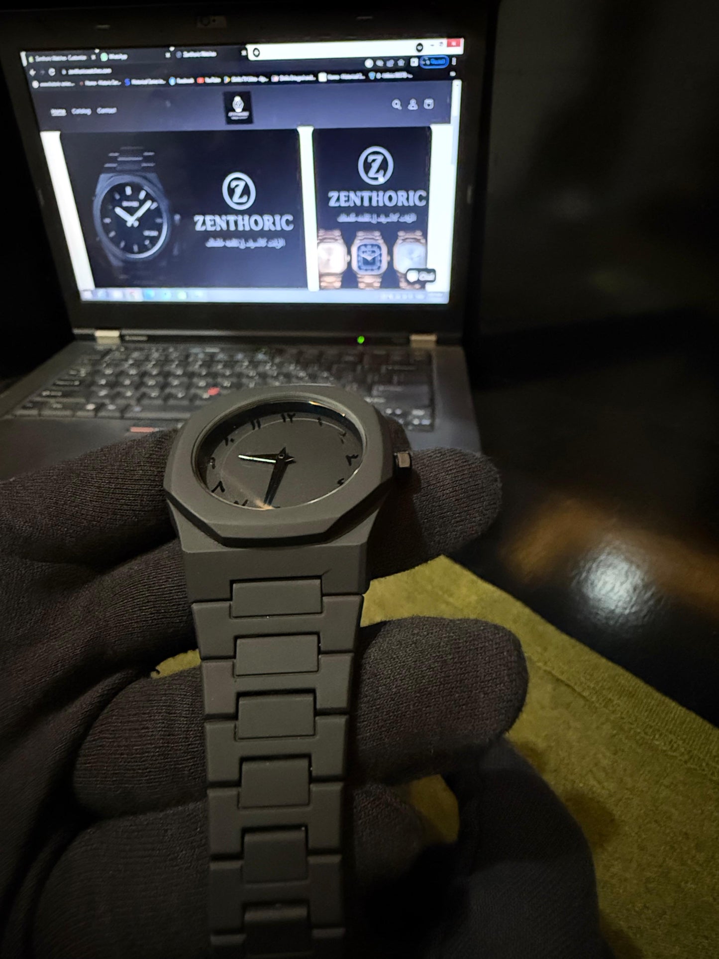 Black Arabic Aura Watch