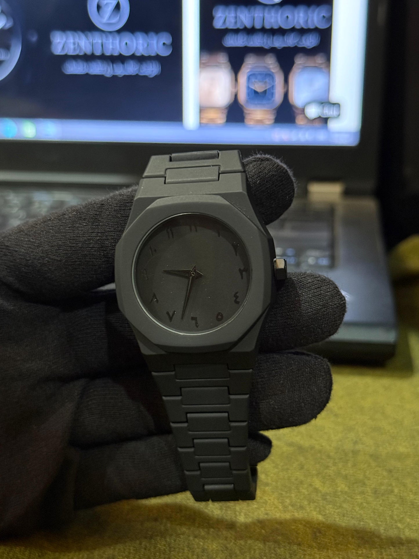 Black Arabic Aura Watch